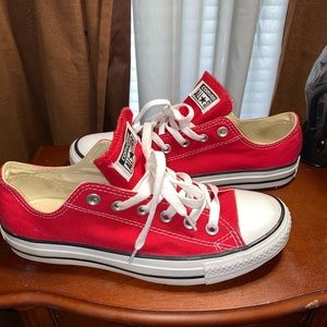 Red converse
